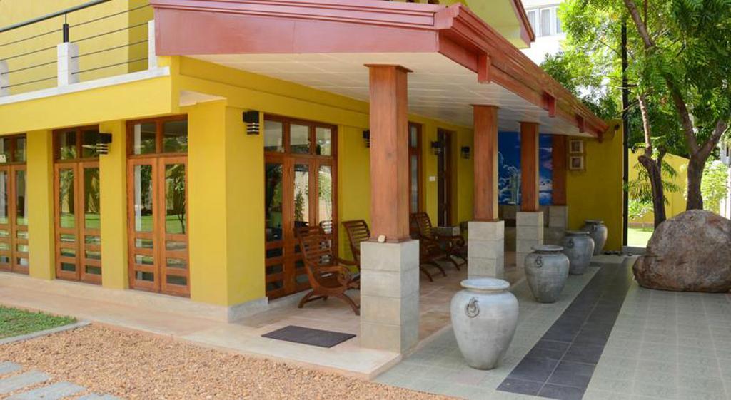 Inlak Garden Hotel Negombo Eksteriør bilde